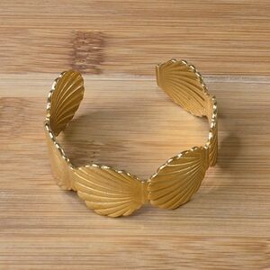 Gold Shell Cuff Bracelet Stainless Steel